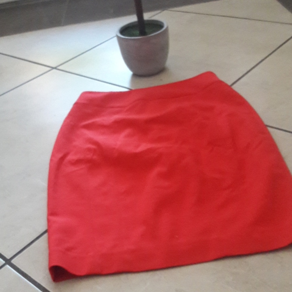 EXPRESS midi skirt sz0 new with tags